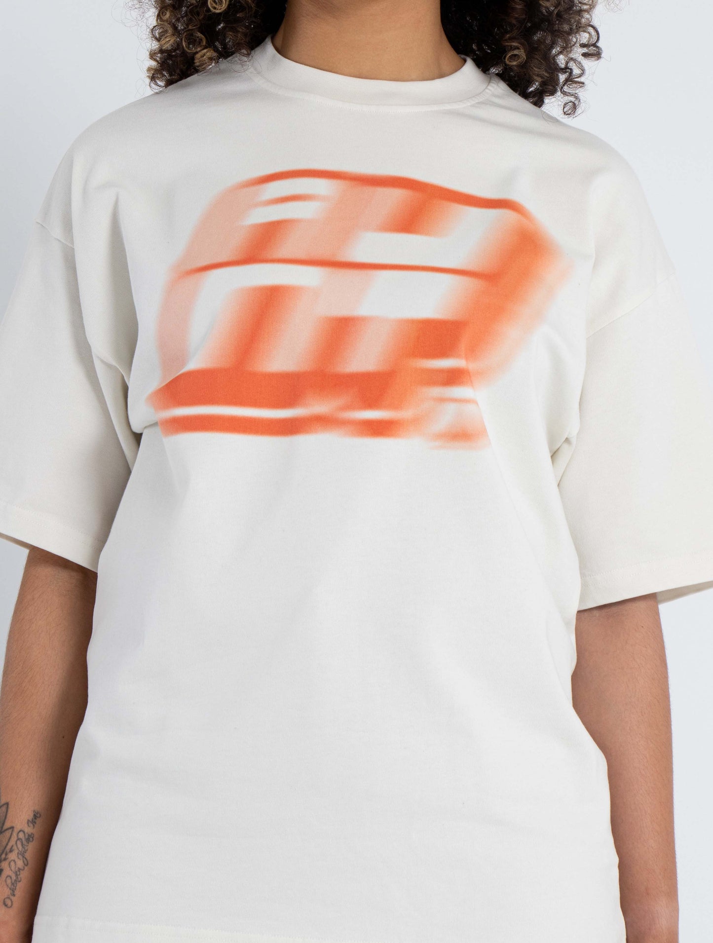 AUNT FADED ORANGE LOGO TEE