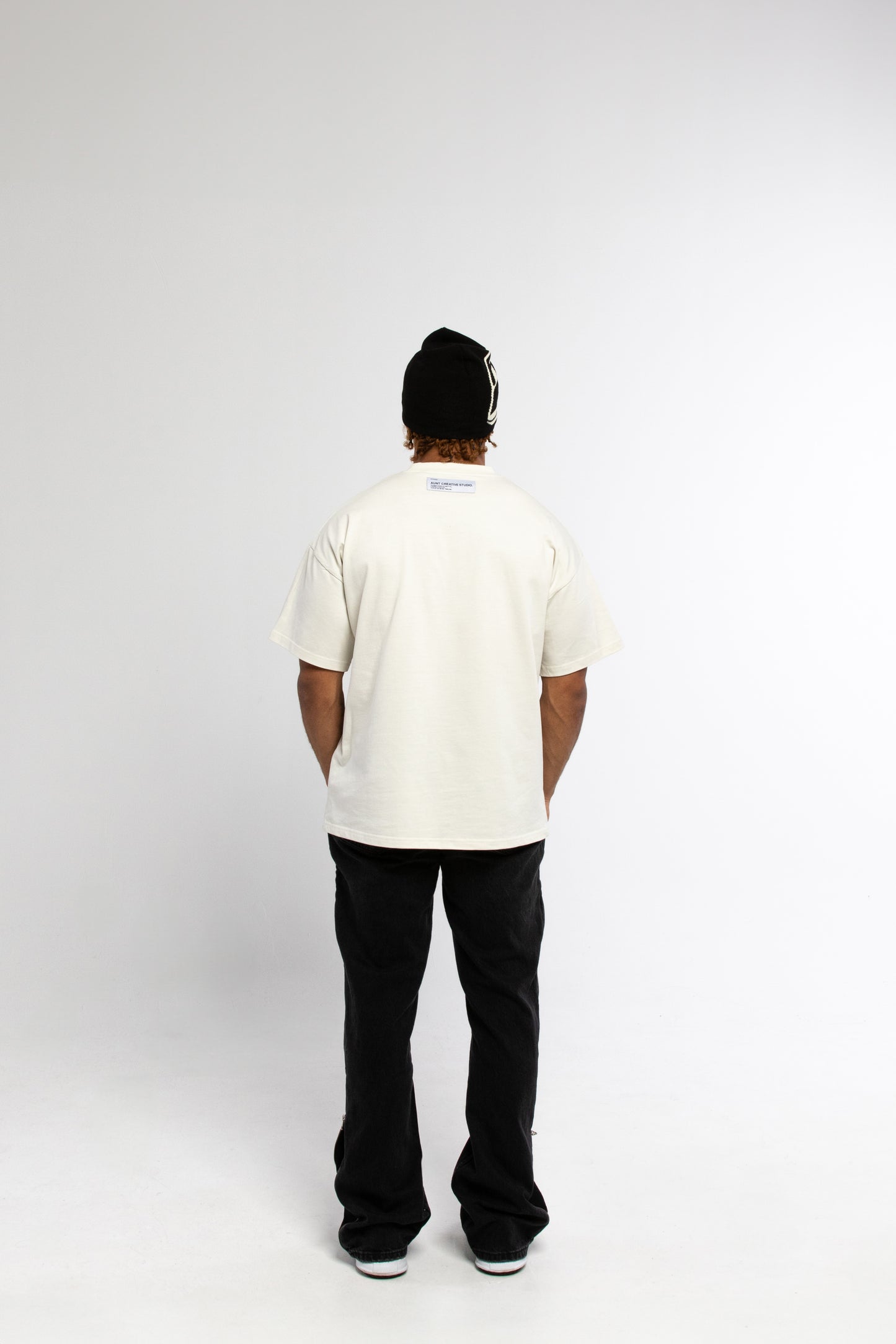 AUNT FADED BLACK LOGO TEE